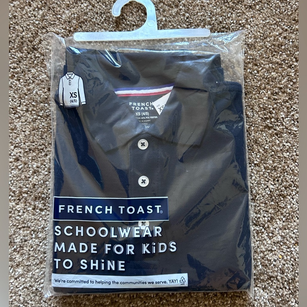 Boy’s or Girl’s French Toast Long Sleeve School Uniform Navy Blue Polo Sz XS NWT